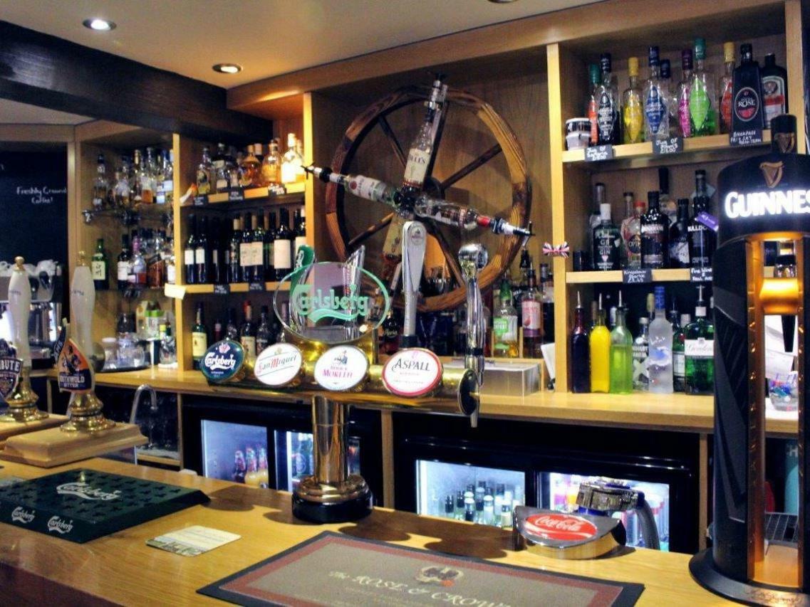 מלון Thorpe-le-Soken The Rose And Crown מראה חיצוני תמונה